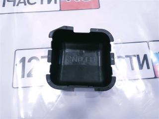 Запчасть накладка ремня безопасности заднего левого KIA Sorento 2010