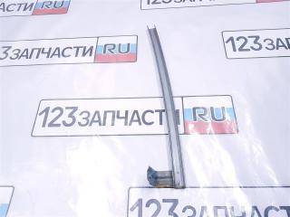 Направляющая стекла двери передней левой Suzuki Escudo 2008