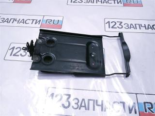 Крепление аккумулятора Suzuki Escudo 2008