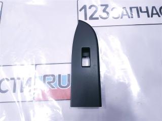 Накладка кнопки стеклоподъемника передней левой Suzuki Escudo 2007 контрактная Накладка кнопки стеклоподъемника передней левой Suzuki Escudo 2007
