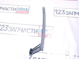 Фото запчасти направляющая стекла двери передней левой Toyota Harrier 2006 контрактная запчасть Запчасть направляющая стекла двери передней левой Toyota Harrier 2006