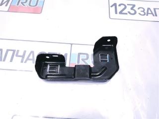 Фото запчасти крепление переднего бампера правое Hyundai Tucson 2005 контрактная запчасть Запчасть крепление переднего бампера правое Hyundai Tucson 2005