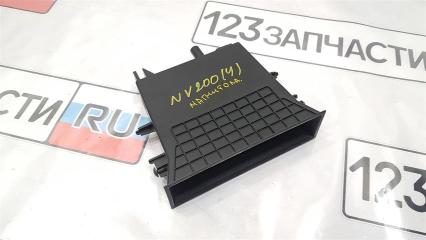 Фото запчасти бардачок под магнитолу Nissan NV200 2010 контрактная запчасть Запчасть бардачок под магнитолу Nissan NV200 2010