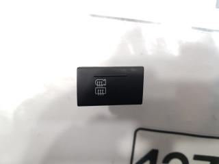 Запчасть кнопка обогрева заднего стекла и зеркал SsangYong Rexton 2003