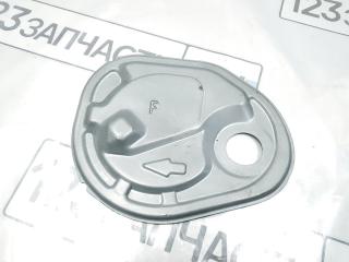 Фото запчасти крышка топливного насоса Toyota Avensis 2011 контрактная запчасть Запчасть крышка топливного насоса Toyota Avensis 2011