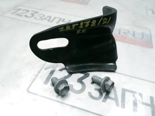 Фото запчасти петля буксировочная задняя левая Toyota Avensis 2011 контрактная запчасть Запчасть петля буксировочная задняя левая Toyota Avensis 2011