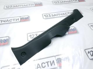 Запчасть накладка порога переднего левого внутренняя Mazda Tribute 2001