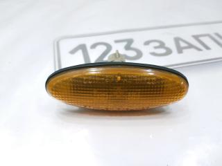 Запчасть повторитель поворота в крыло Mazda Tribute 2001