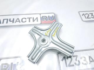 Запчасть крепление домкрата (мет.) Mazda Tribute 2001