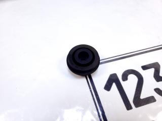 Запчасть крепление радиатора охлаждения верхнее Mitsubishi Outlander 2006