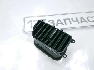 Дефлектор воздуховода центральный левый Suzuki Escudo 2003 контрактная Дефлектор воздуховода центральный левый Suzuki Escudo 2003
