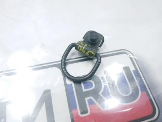 Запчасть петля в багажнике Chevrolet Captiva 2013