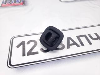 Фото запчасти крючок багажника Nissan X-Trail 2007 контрактная запчасть Запчасть крючок багажника Nissan X-Trail 2007