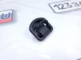 Запчасть петля в багажнике Toyota Avensis 2004