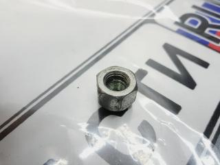 Запчасть гайка колесная Suzuki Escudo 2009