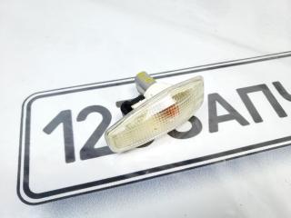 Запчасть повторитель поворота в крыло Hyundai Tucson 2004