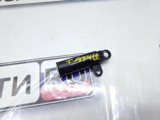 Демпфер бардачка Suzuki Escudo 2006 контрактная Демпфер бардачка Suzuki Escudo 2006