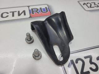 Фото запчасти петля буксировочная задняя левая Toyota Avensis 2012 контрактная запчасть Запчасть петля буксировочная задняя левая Toyota Avensis 2012