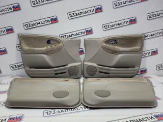Обшивки дверей (КОМПЛЕКТ) Suzuki Grand Escudo ( XL7 ) 2005