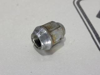 Запчасть гайка колесная Suzuki Grand Escudo ( XL7 ) 2002