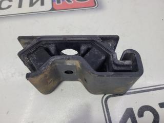 Опора АКПП задняя Suzuki Grand Escudo ( XL7 ) 2003 контрактная Опора АКПП задняя Suzuki Grand Escudo ( XL7 ) 2003