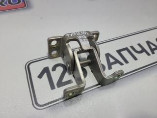 Петля двери багажника нижняя Suzuki Grand Escudo ( XL7 ) 2003