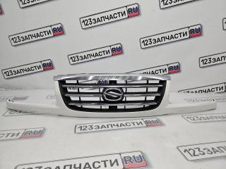 Решетка радиатора Suzuki Grand Escudo ( XL7 ) 2001 контрактная Решетка радиатора Suzuki Grand Escudo ( XL7 ) 2001