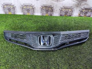 Решетка радиатора передняя HONDA FIT