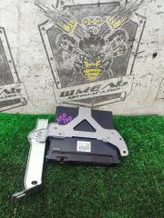 БЛОК УПРАВЛЕНИЯ START-STOP TOYOTA SIENTA 2015-2022 / ЦВЕТ 070 / ПРОБЕГ 40 442KM