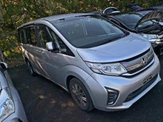 Накладка на порог правая HONDA STEPWGN 2015-2021 / NH704M / ПРОБЕГ 38 142rm