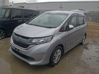 Стекло лобовое переднее HONDA FREED + 2019/ Цвет NH830M / Пробег 36 175км
