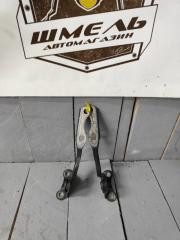 Петля капота TOYOTA LAND CRUISER PRADO 1998/ ЦВЕТ K80/ ПРОБЕГ 145773