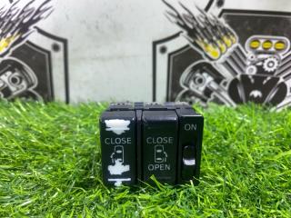 Кнопка управления дверями ROOMY 2016 / ЦВЕТ R59 / ПРОБЕГ 25 782km M900A 1KRFE