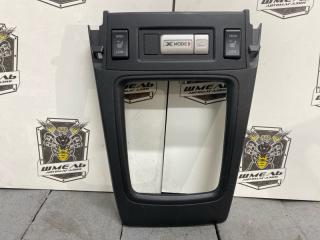 Консоль кпп SUBARU FORESTER 2013/TURBO / ЦВЕТ D4S /ПРОБЕГ 85560КМ