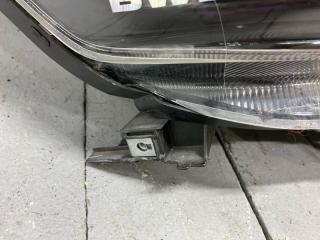 Фара передняя правая VOXY 2014/ ZS ЦВЕТ 202/ПРОБЕГ 69910КМ ZRR80W 3ZRFAE