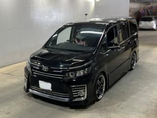 Форточка кузова передняя правая VOXY 2014/ ZS ЦВЕТ 202/ПРОБЕГ 69910КМ ZRR80W 3ZRFAE