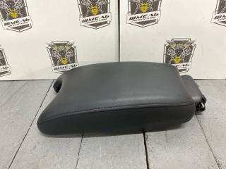 Крышка бардачка между сиденьями HONDA VEZEL 2014/ЦВЕТ NH731P/ПРОБЕГ 76883КМ