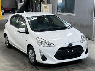 Защита бампера AQUA 2015/ЦВЕТ 040/ПРОБЕГ 58920КМ NHP10 1NZFXE