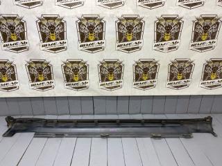 Накладка на порог правая VEZEL 2014/ЦВЕТ NH731P/ПРОБЕГ 76883КМ RU3 LEB Накладка на порог правая VEZEL 2014/ЦВЕТ NH731P/ПРОБЕГ 76883КМ RU3 LEB