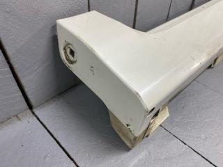 Накладка на порог левая NOAH 2015/ЦВЕТ 070/ПРОБЕГ 98215КМ ZWR80 2ZRFXE