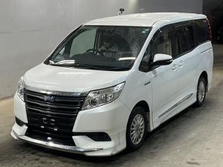 Накладка на порог левая NOAH 2015/ЦВЕТ 070/ПРОБЕГ 98215КМ ZWR80 2ZRFXE