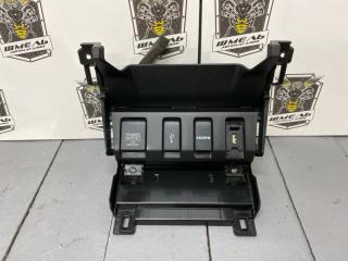 Консоль торпеды HONDA VEZEL 2014/ЦВЕТ NH731P/ПРОБЕГ 76883КМ