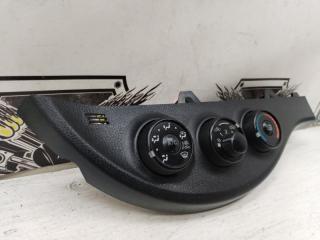 Блок управления климат-контролем VITZ 2017/ЦВЕТ 040/ПРОБЕГ 57664КМ KSP130 1KRFE