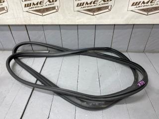 Уплотнительная резинка дверей задняя правая HONDA FREED SPIKE 2013/ЦВЕТ NH812P/ПРОБЕГ 75595КМ