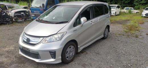 Балка под двс передняя FREED 2012/ЦВЕТ NH704M/ПРОБЕГ 64457КМ GP3 LEA