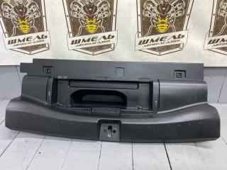 Накладка замка багажника HONDA FIT 2011/ЦВЕТ NH700M/ПРОБЕГ 57301КМ