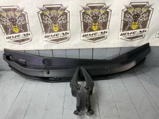 Решетка под дворники HONDA FIT 2011/ЦВЕТ NH700M/ПРОБЕГ 69051КМ
