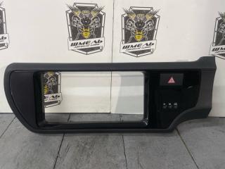 Консоль магнитофона TOYOTA AQUA 2016/ЦВЕТ 8T7/ПРОБЕГ 42195КМ