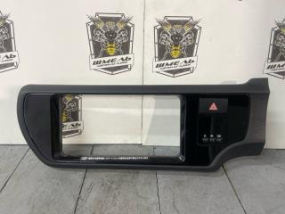 Консоль магнитофона TOYOTA AQUA 2015/ЦВЕТ 1G3/ПРОБЕГ 56098КМ