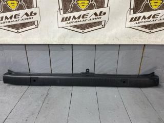 Накладка замка багажника SUZUKI JIMNY 2013/ЦВЕТ 26U/ПРОБЕГ 50475КМ